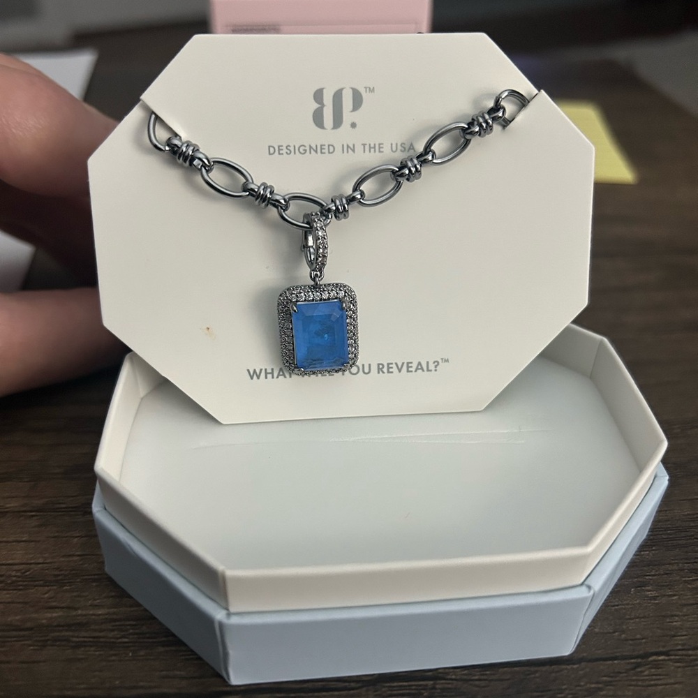 Bomb party necklace